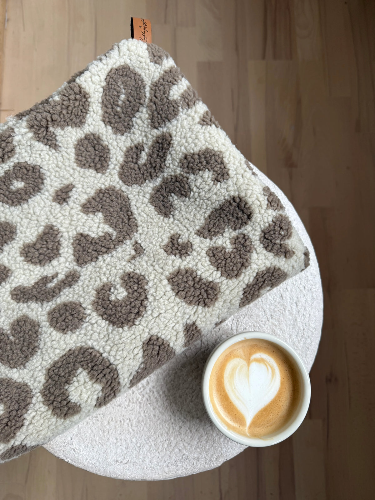 Teddy Dog Blanket - Sand/Brown Leopard